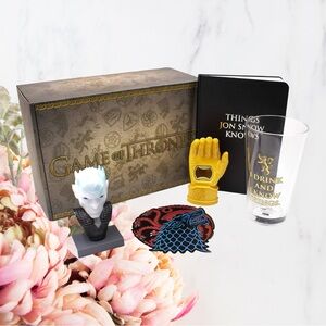 Culturefly Game of Thrones HBO’s Official Sealed Mystery Collector’s Loot Box